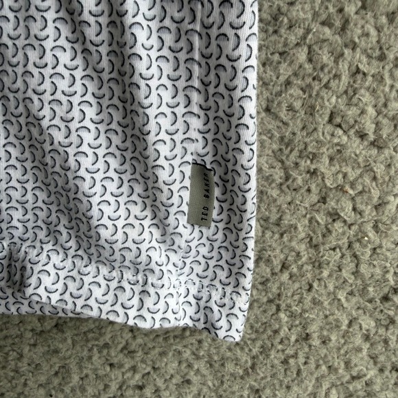 Ted Baker London Mens Geometric Crescent Print Polo Shirt White Gray Size 6 XXL - Picture 4 of 11
